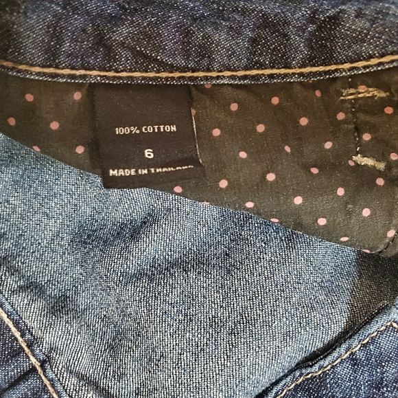 NEW never worn pair of jeans! - Picture 2 of 3